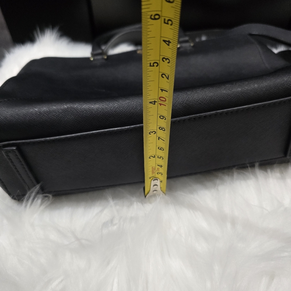 Tory Burch Black Leather Handbag - Picture 8 of 10